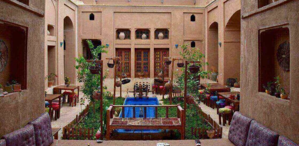 اقامت در یزد