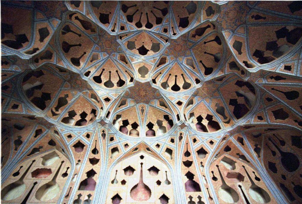 عمارت عالی قاپو
