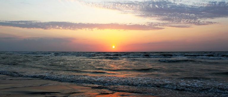 غروب دریای نوشهر _ راهنمای سفر به نوشهر