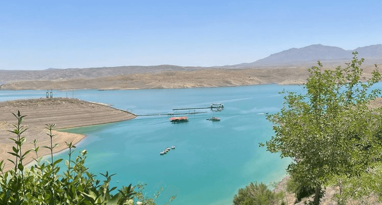 جاهای دیدنی چادگان