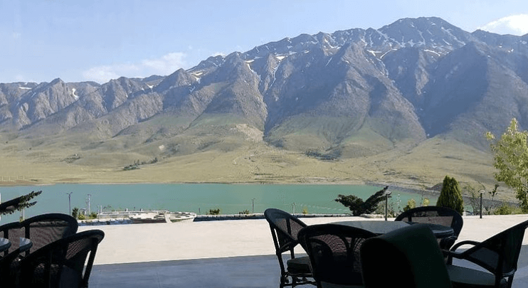 طبیعت اصفهان چگونه است