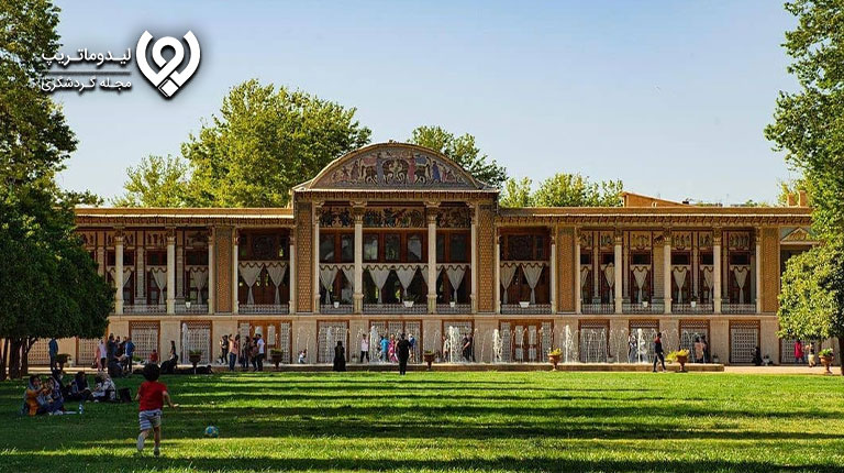 داخل-باغ-عفیف-آباد-چه-شکلی-است؟-باغ عفیف آباد شیراز کجاست