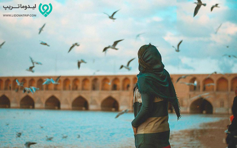 علت نامگذازی سی و سه پل اصفهان
