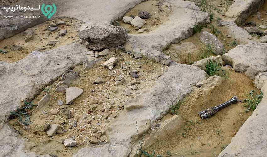 قبرهایی از قبرستان تیس چابهار